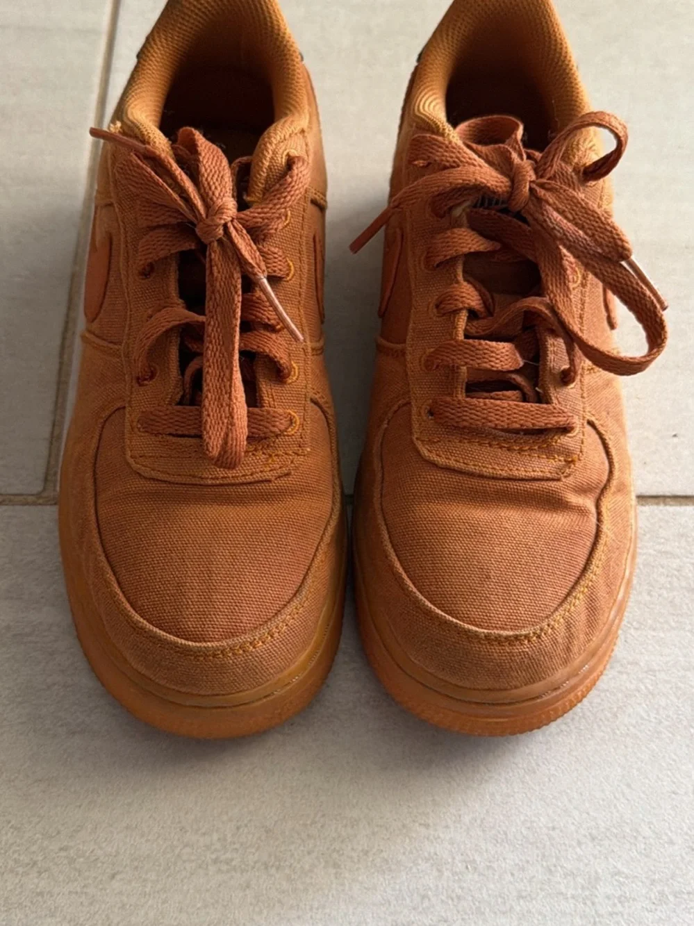 NIKE AIRFORCE 1